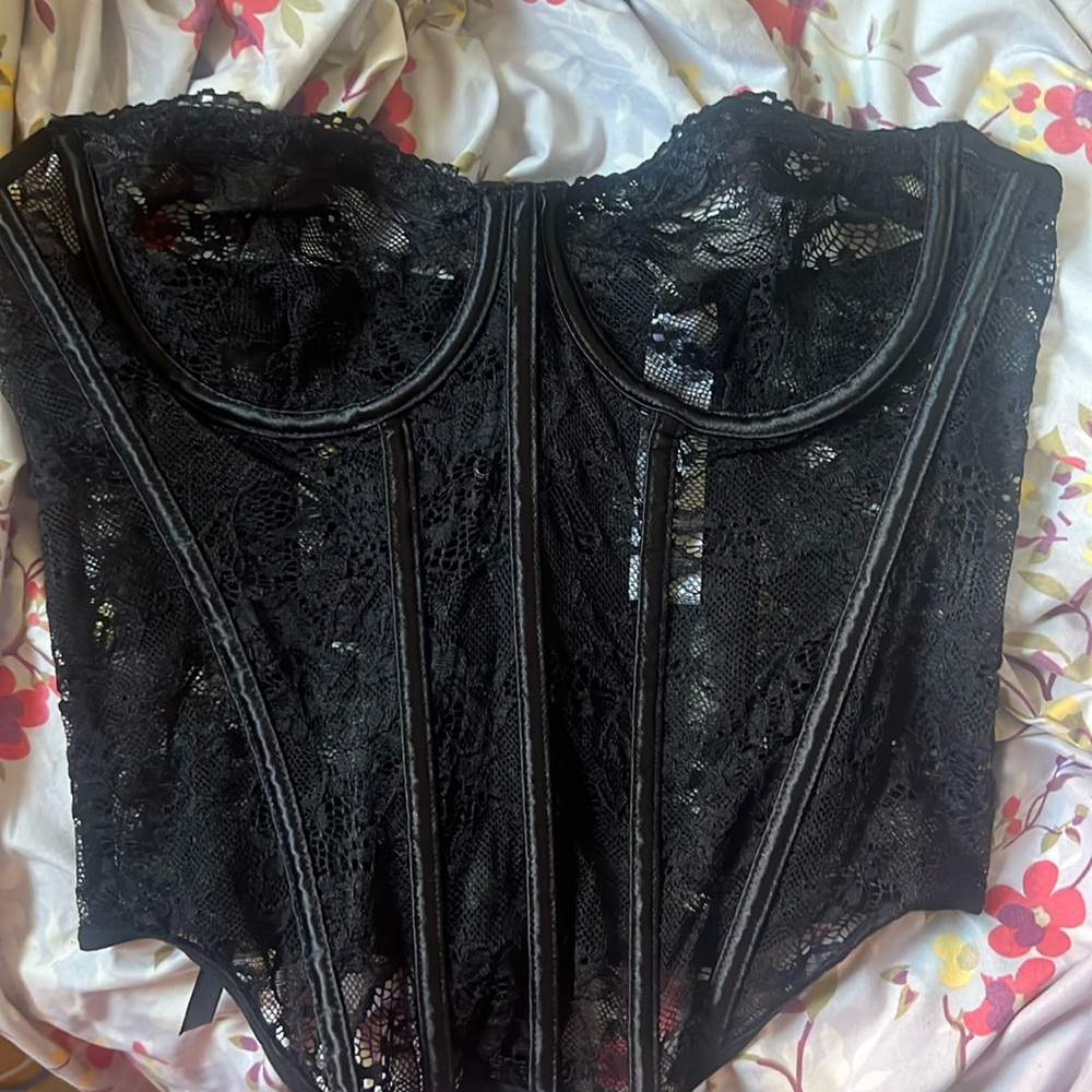 PLT Black lace up corset